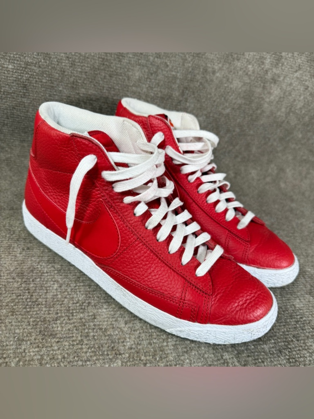 Nike Blazer Mid Top Mens 9.5 Red Leather Big Swoosh Shoes Skater BMX High